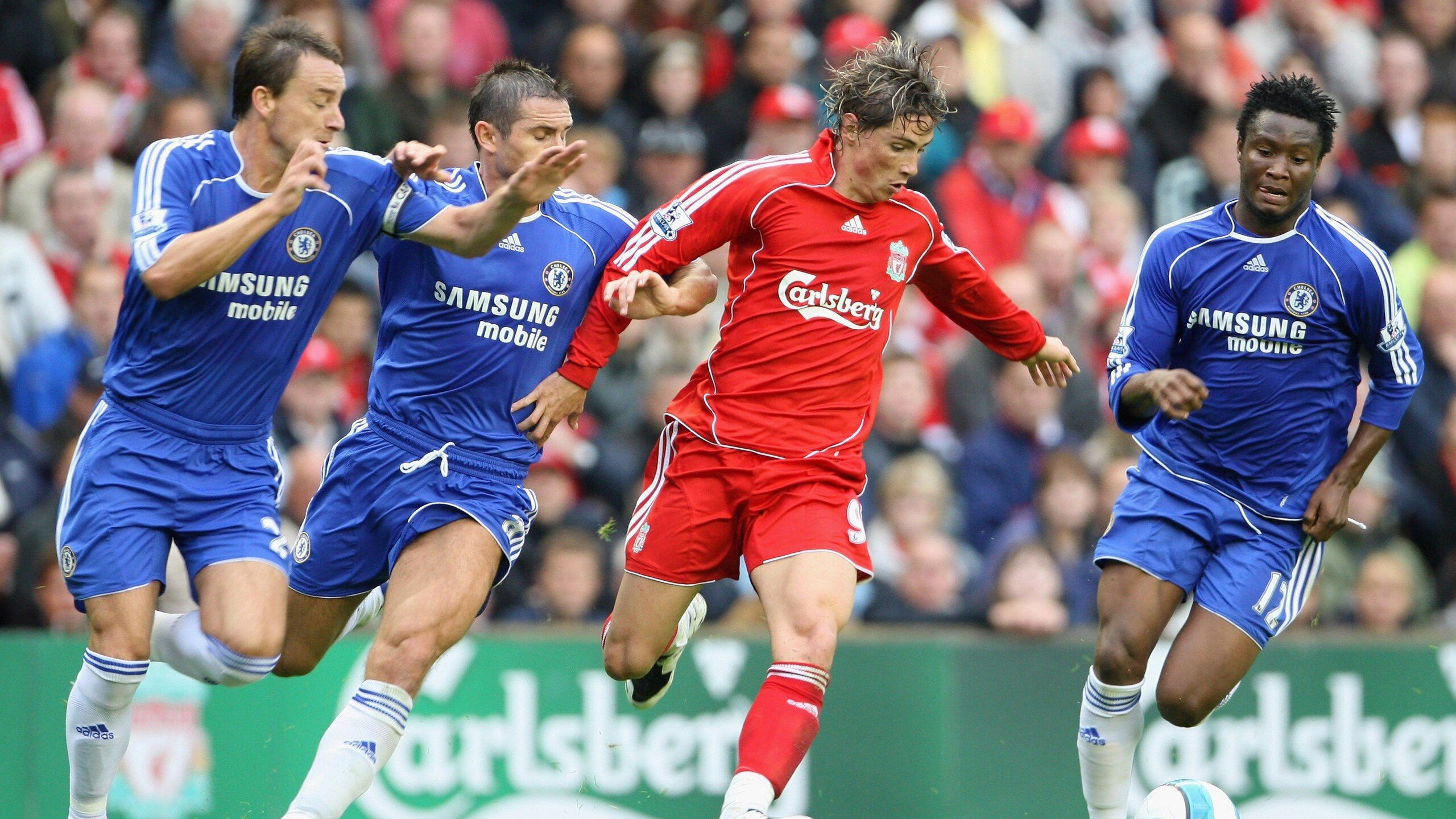 爱游戏体育官方网站-夺冠大猜想：赛季末或许改变格局的关键战役，夺冠里的比赛是真的吗